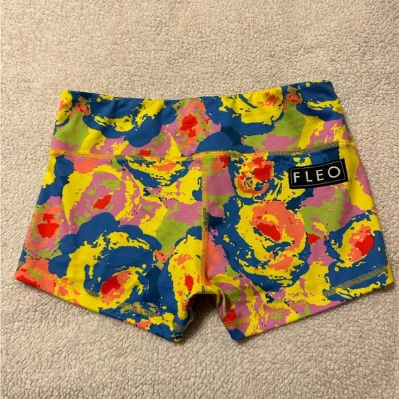 FLEO Crossfit Games Exclusive Original Shorts Limited Edition Hurricanes - Picture 1 of 9